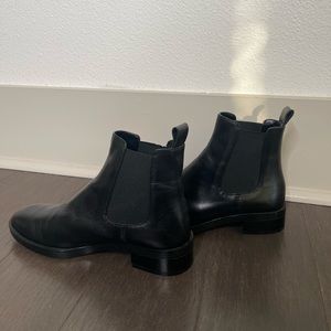 Zara leather Chelsea boots